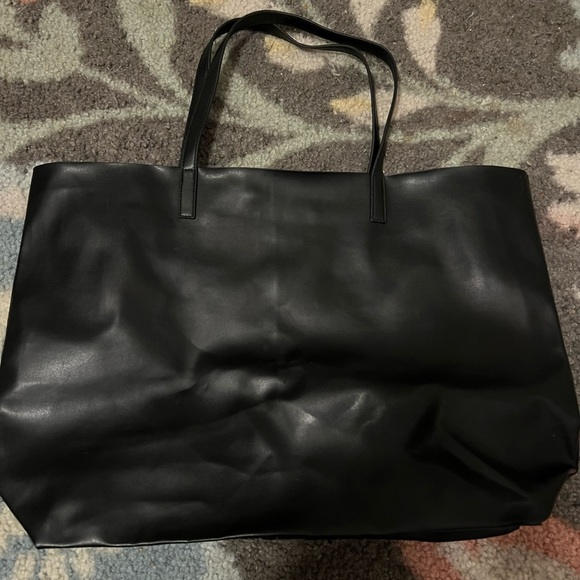 Black Victoria Secrets Bag - Picture 2 of 3